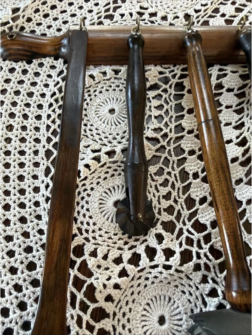 Vtg Kitchen Primitive Wood County Farmhouse 6 Piece Utensil Set Rolling Pin